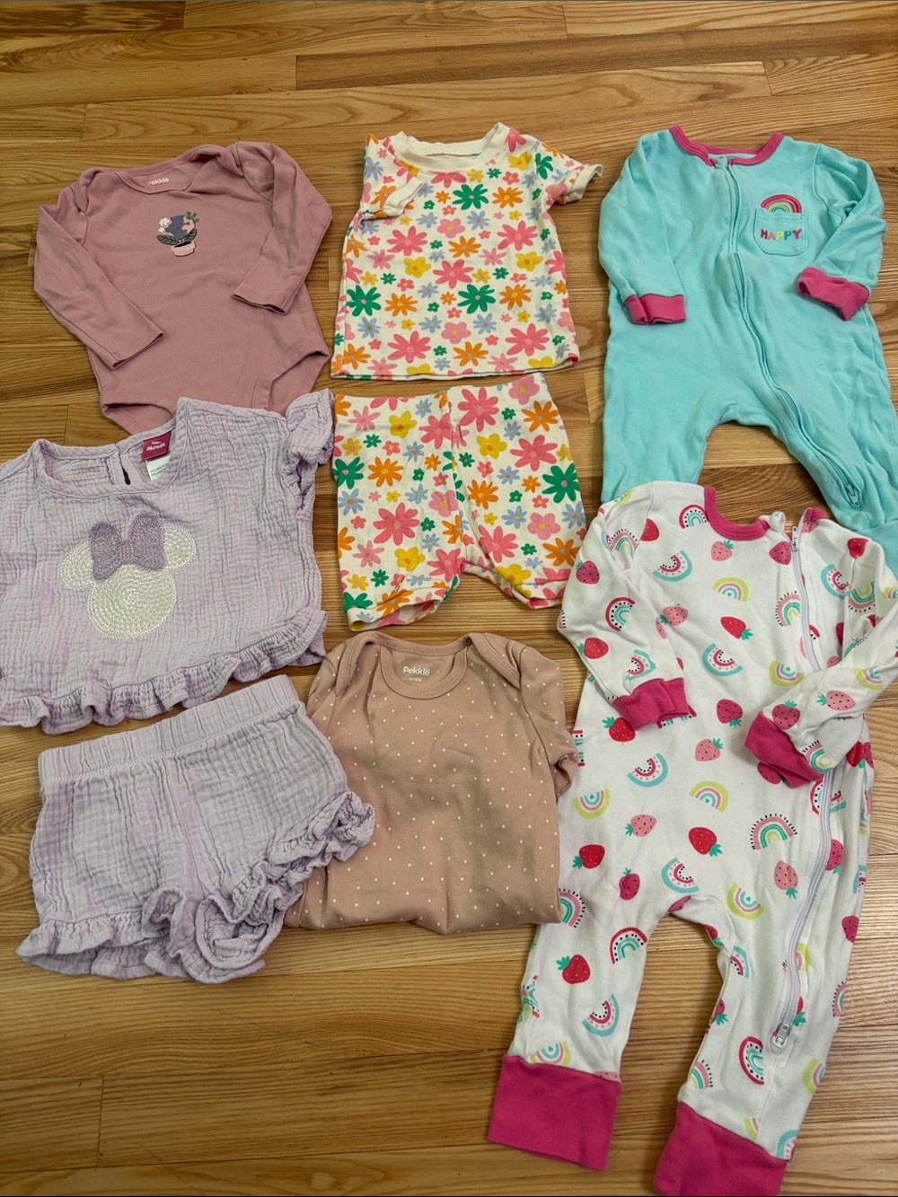 Mixed Baby Girl Clothing Lot Size 12m Months Floral Rainbows Minnie Mouse Fun